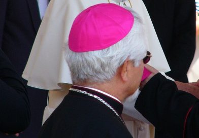 Koniec kariery polskiego arcybiskup zamieszanego w aferę pedofilską
